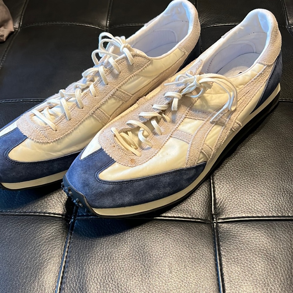 Onitsuka Tiger men’s sneaker. Brand new. Size 14